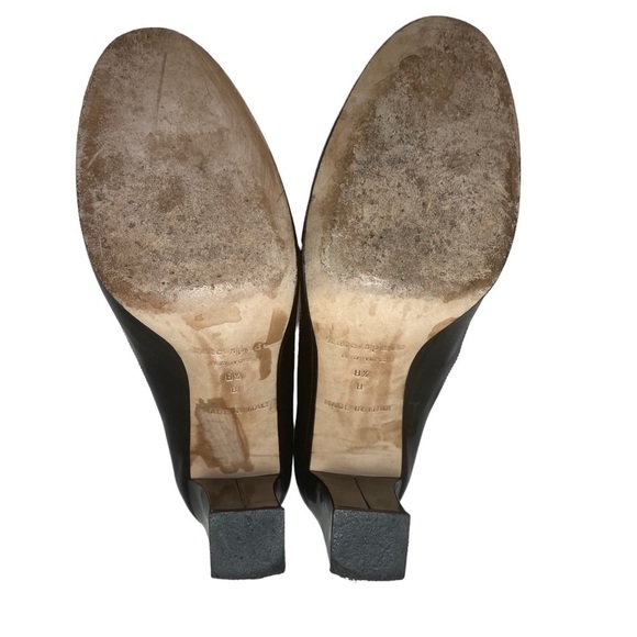 Kate Spade New York Patent Leather Pumps with Ankle Strap. - Picture 7 of 8